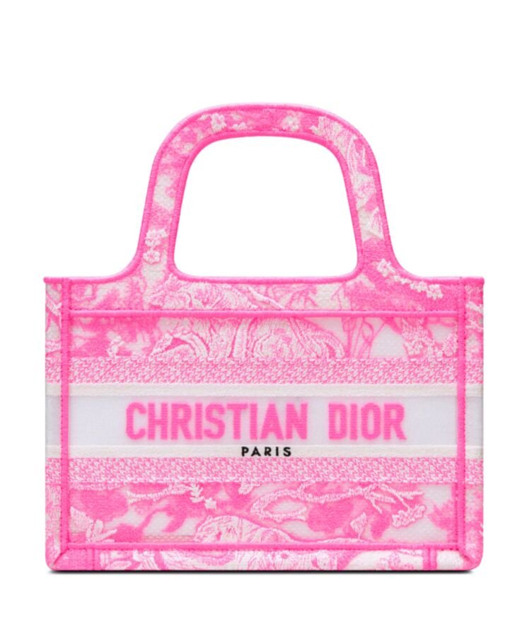 69FFE74F-01EF-C695-CC01-F5EA4DD9B0A0