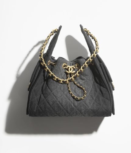 25 CHANEL 25 SMALL HANDBAG